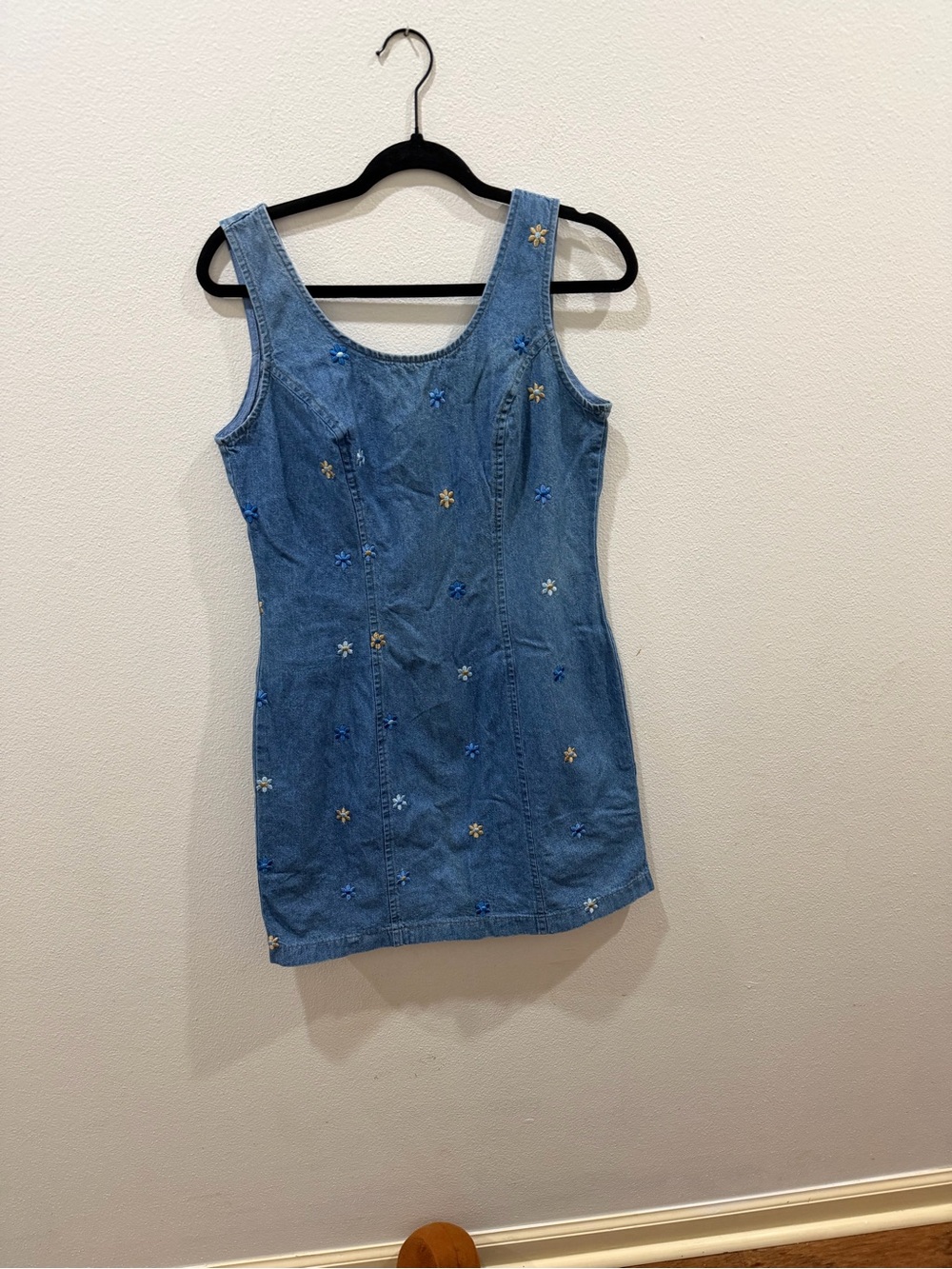 90s  Vintage California Concepts Denim Daisy Embroidered Mini Dress Size 9